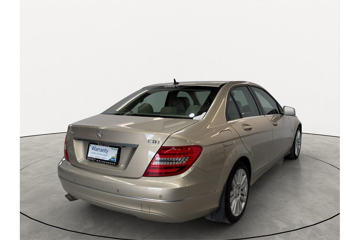 2011 Mercedes-Benz C-Class C250 CDI BlueEFFICIENCY Elegance W204