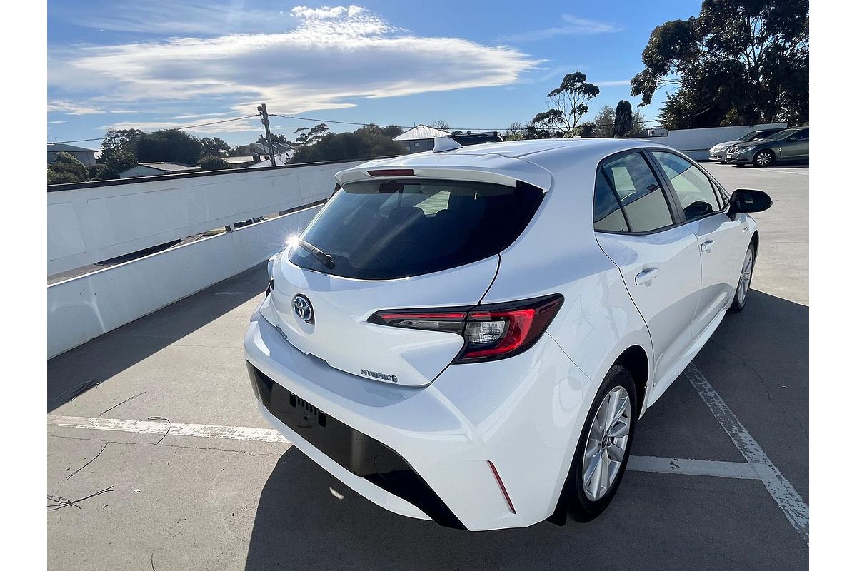 2022 Toyota Corolla Ascent Sport Hybrid ZWE211R