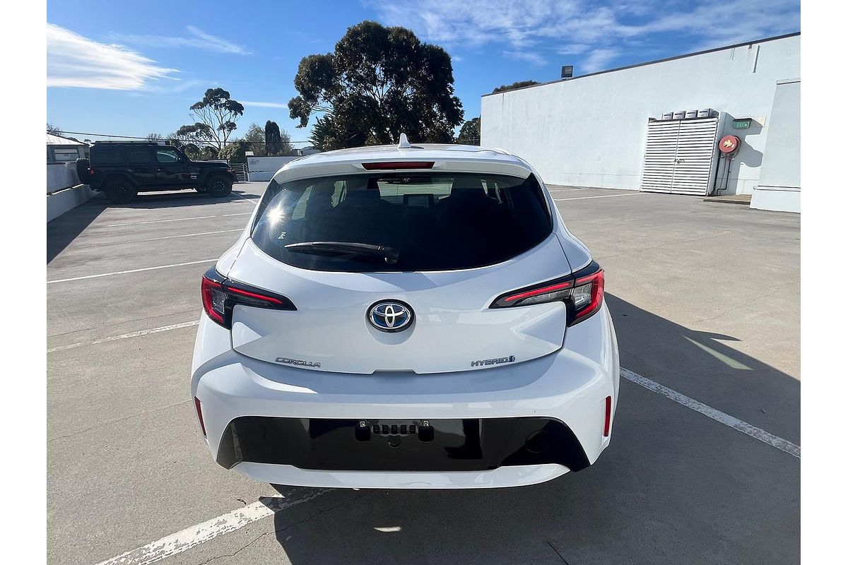2022 Toyota Corolla Ascent Sport Hybrid ZWE211R