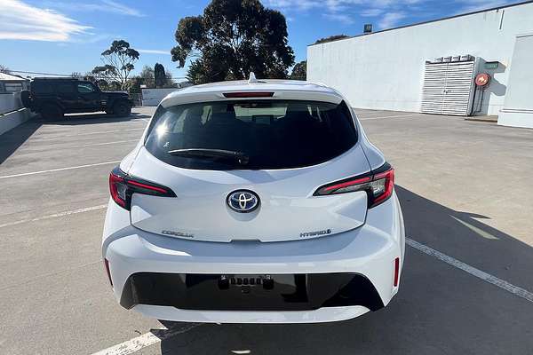 2022 Toyota Corolla Ascent Sport Hybrid ZWE211R