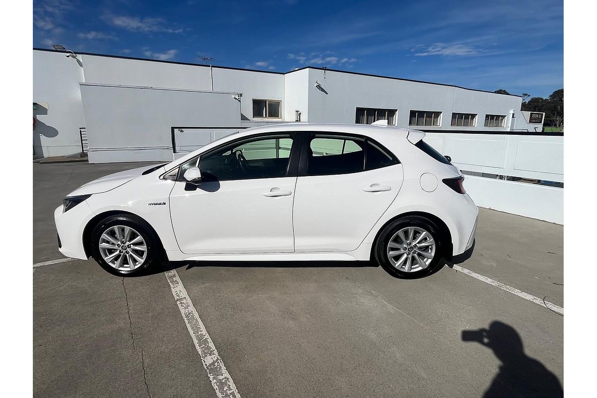 2022 Toyota Corolla Ascent Sport Hybrid ZWE211R