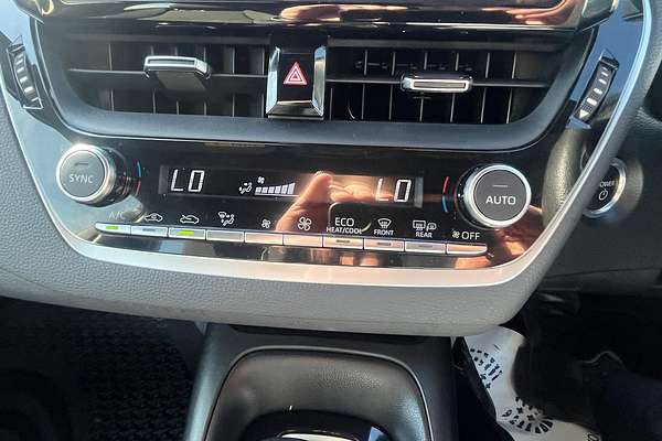 2022 Toyota Corolla Ascent Sport Hybrid ZWE211R