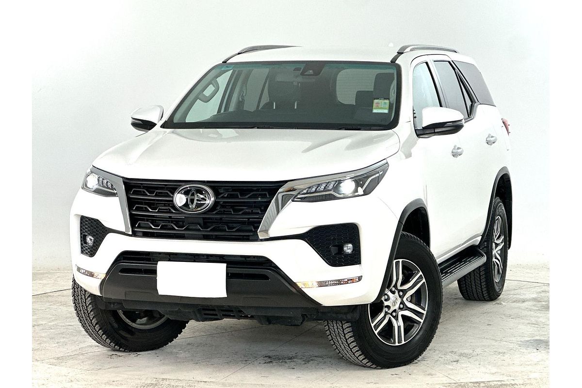 2024 Toyota Fortuner GXL GUN156R