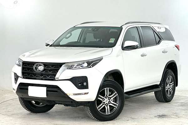 2024 Toyota Fortuner GXL GUN156R