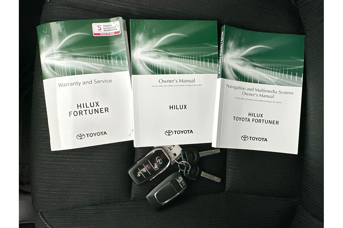 2021 Toyota Hilux SR5 GUN126R 4X4