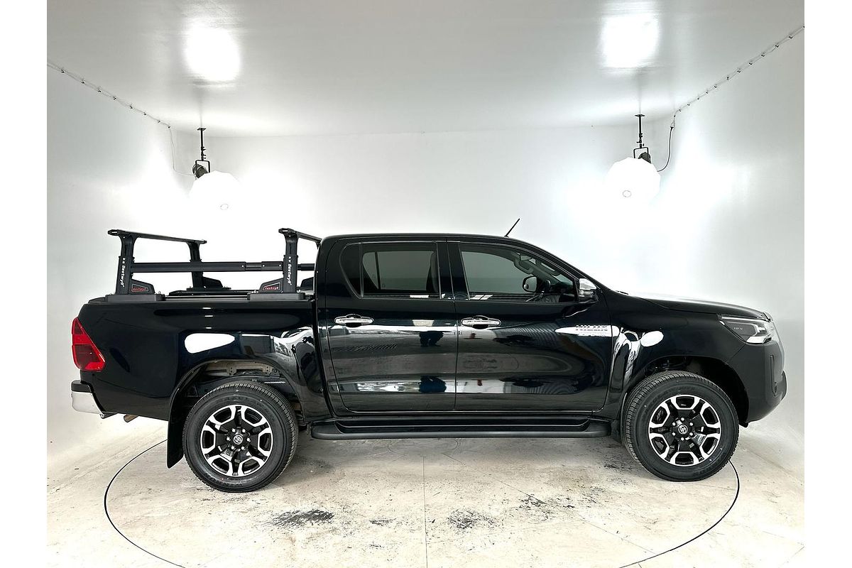 2021 Toyota Hilux SR5 GUN126R 4X4