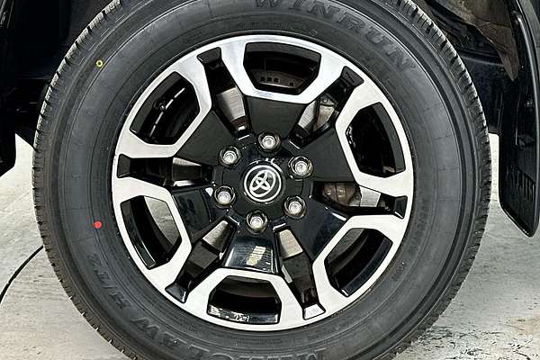 2021 Toyota Hilux SR5 GUN126R 4X4