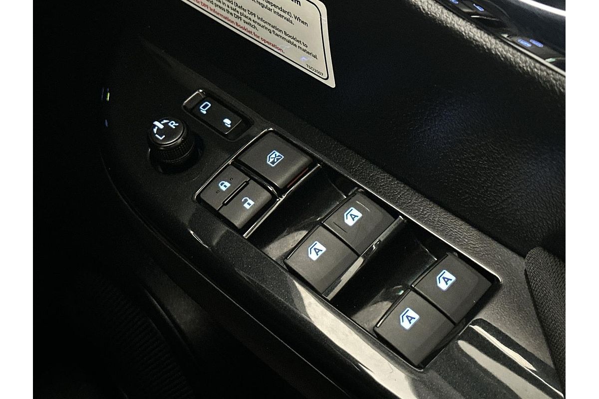 2021 Toyota Hilux SR5 GUN126R 4X4