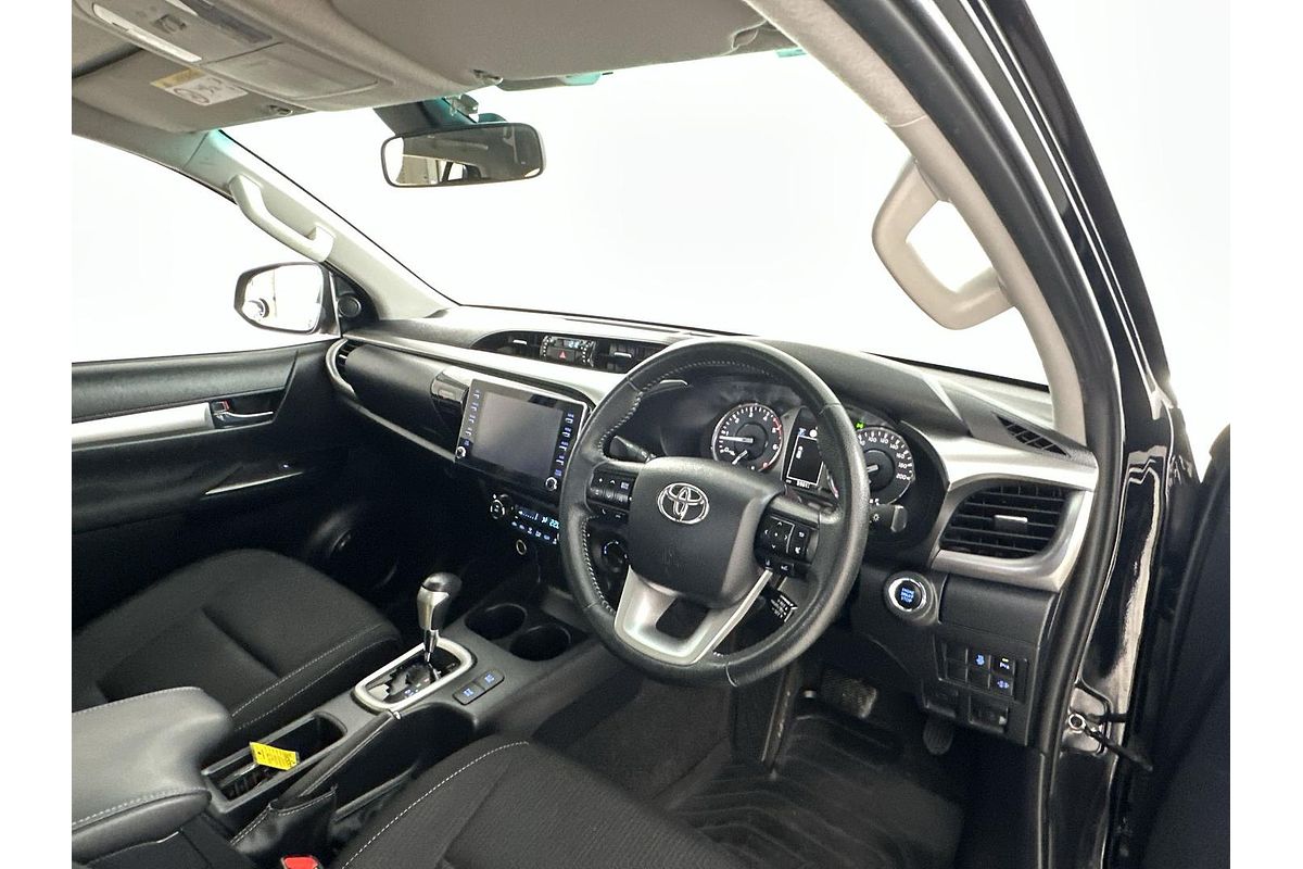 2021 Toyota Hilux SR5 GUN126R 4X4