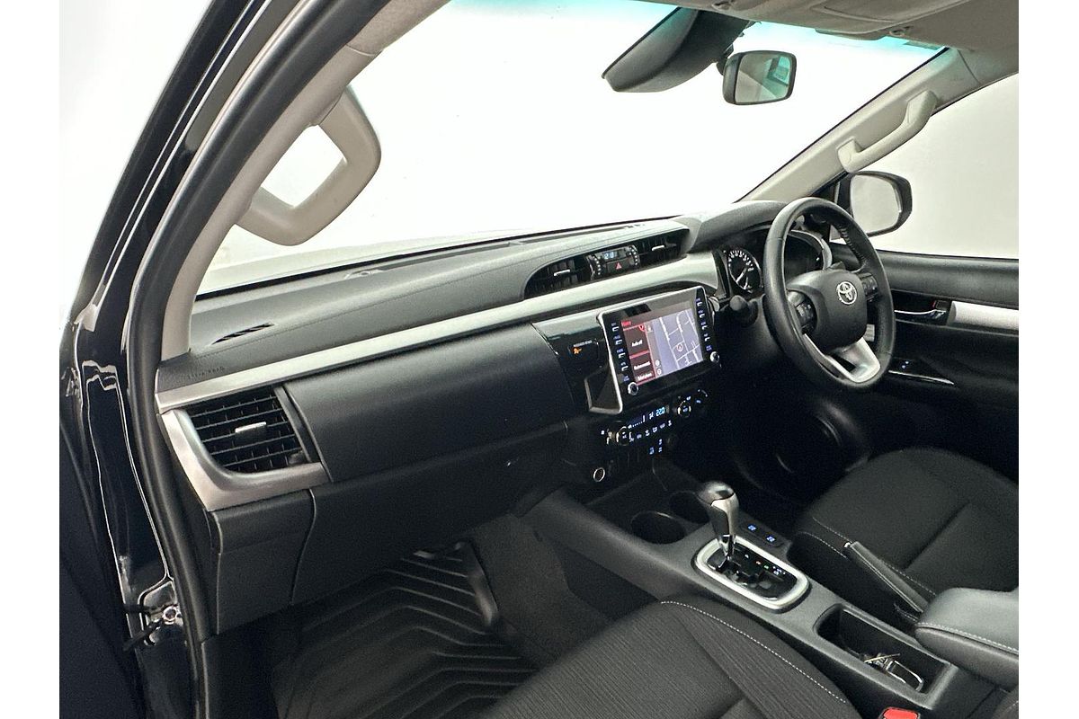 2021 Toyota Hilux SR5 GUN126R 4X4