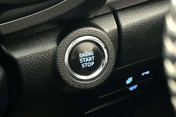 2021 Toyota Hilux SR5 GUN126R 4X4