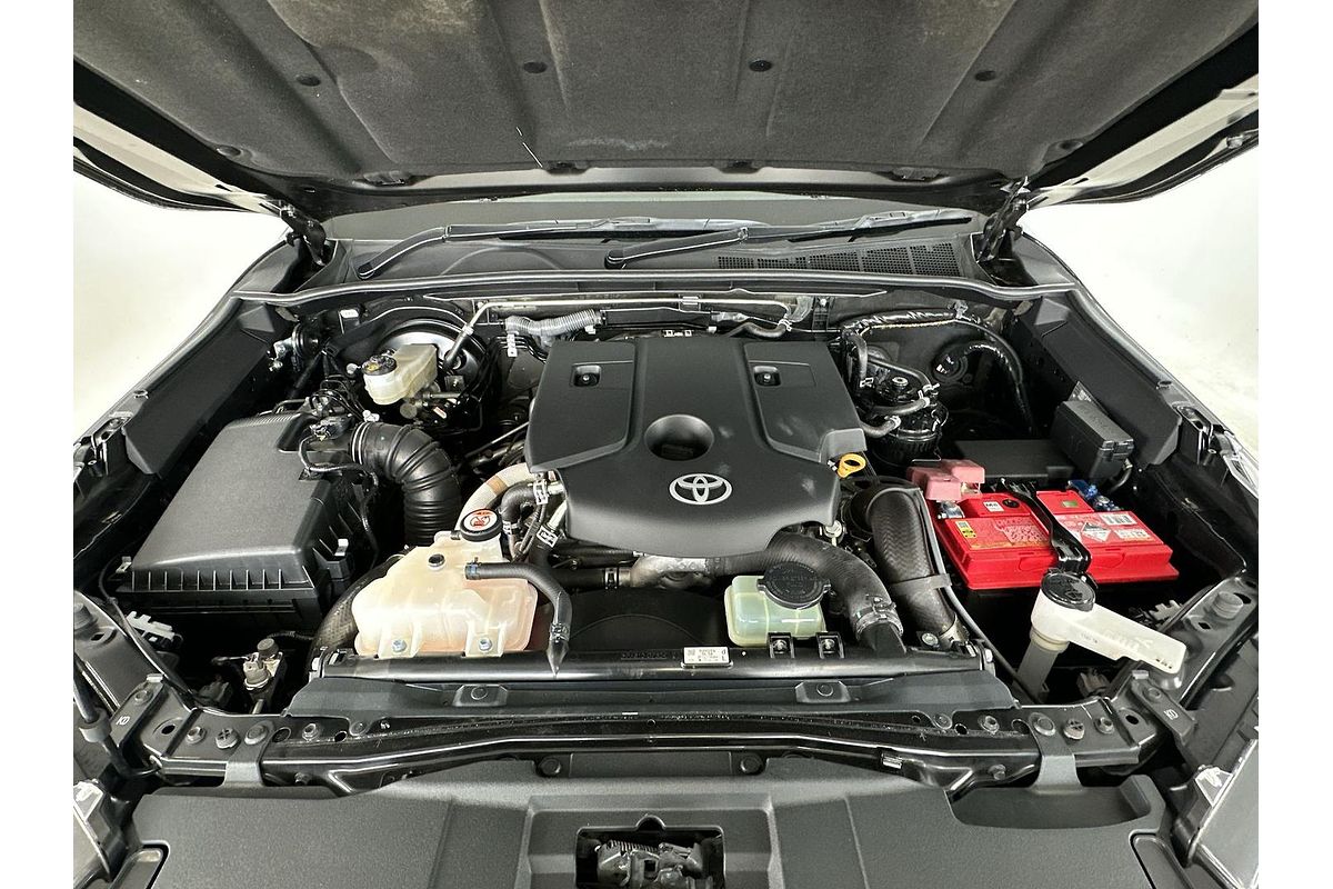 2021 Toyota Hilux SR5 GUN126R 4X4