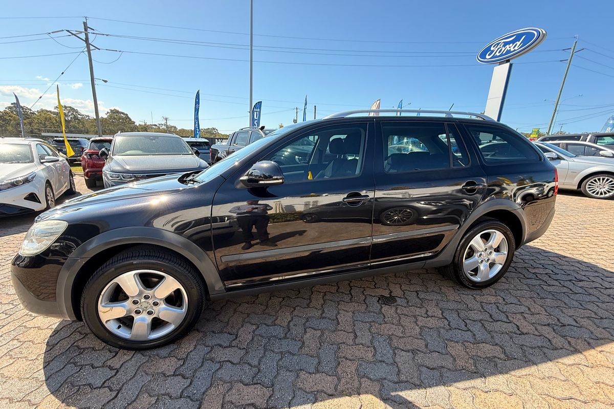 2012 SKODA Octavia Scout 103TDI 1Z
