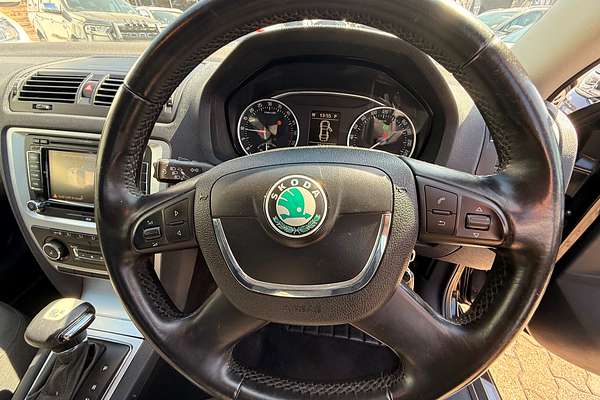 2012 SKODA Octavia Scout 103TDI 1Z