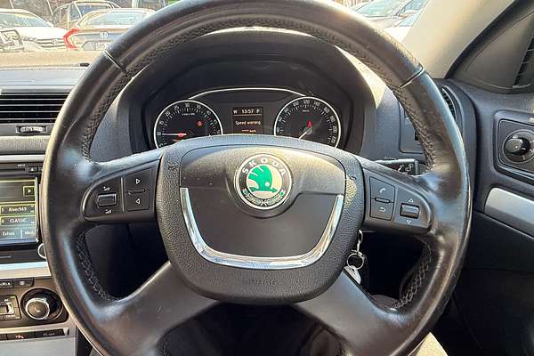 2012 SKODA Octavia Scout 103TDI 1Z