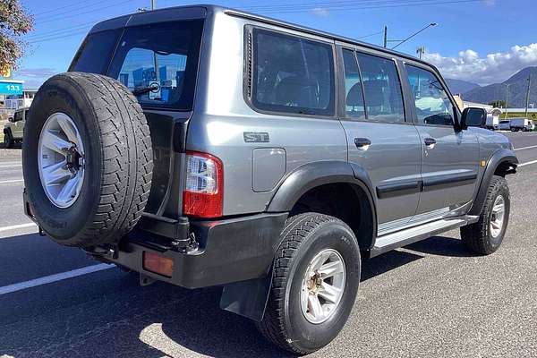 2003 Nissan Patrol ST GU III