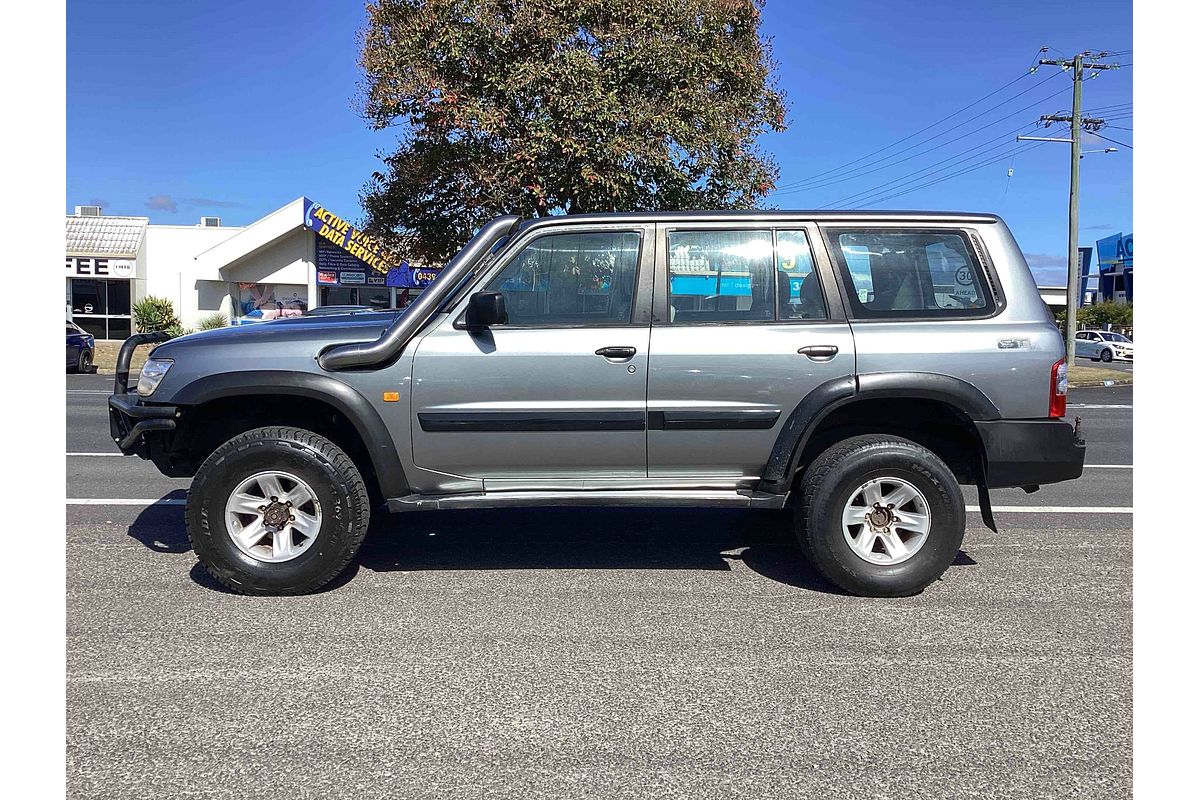 2003 Nissan Patrol ST GU III