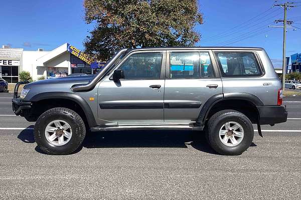 2003 Nissan Patrol ST GU III