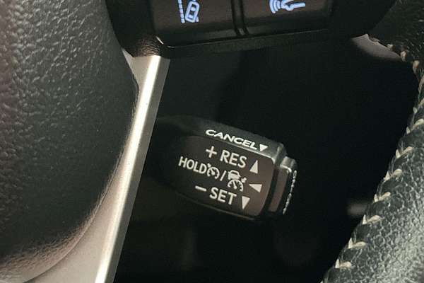 2021 Toyota Hilux SR5 GUN126R 4X4