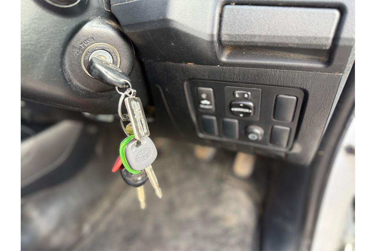 2015 Toyota Hilux SR KUN16R Rear Wheel Drive