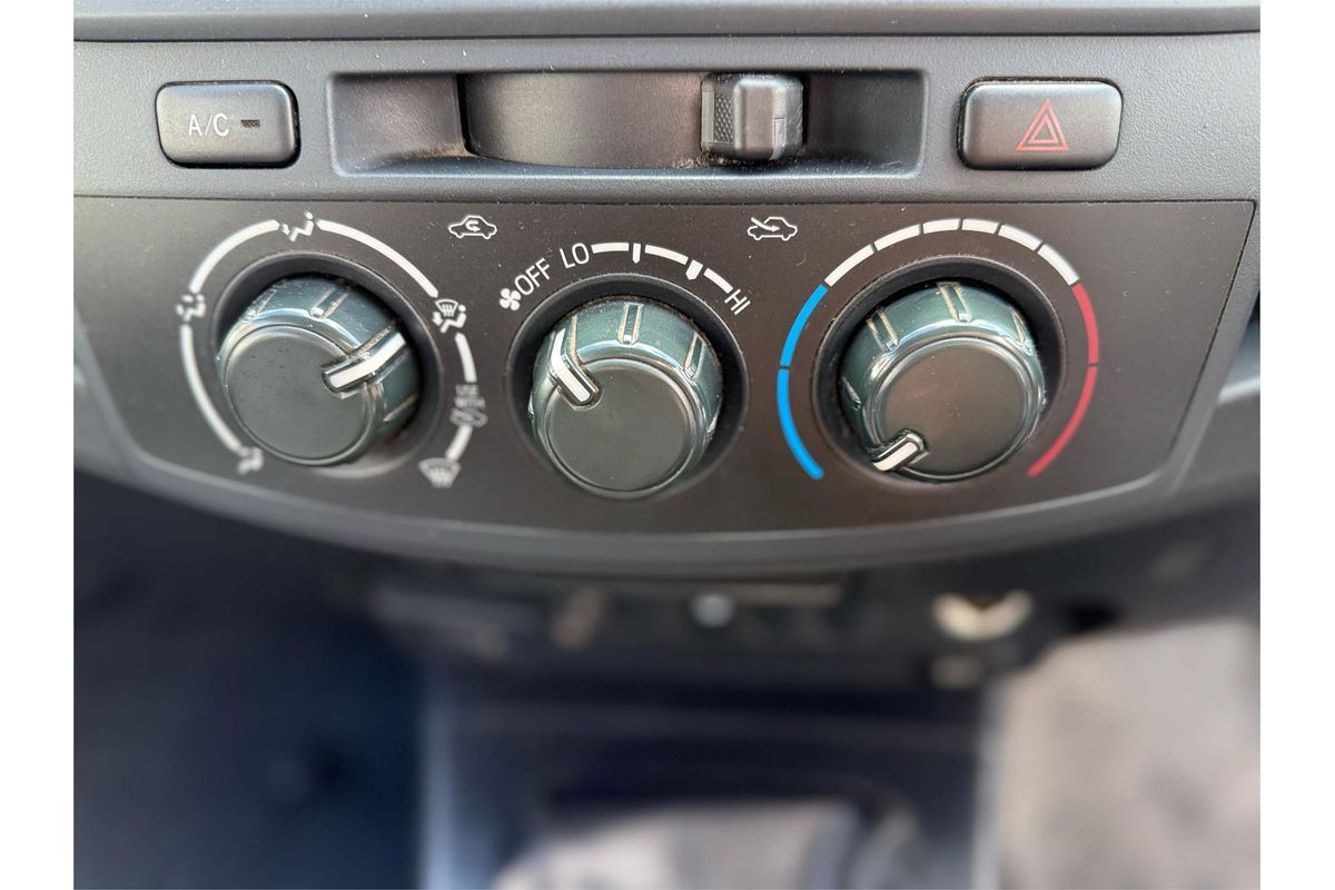 2015 Toyota Hilux SR KUN16R Rear Wheel Drive