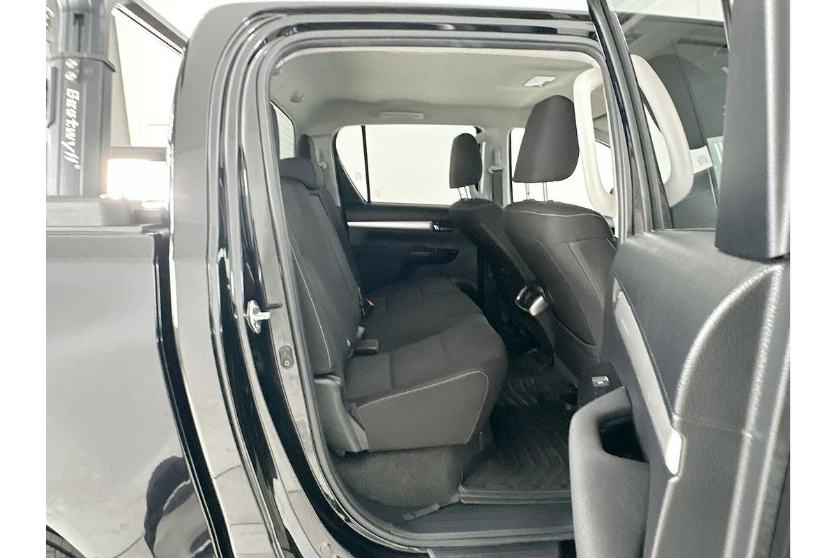 2021 Toyota Hilux SR5 GUN126R 4X4
