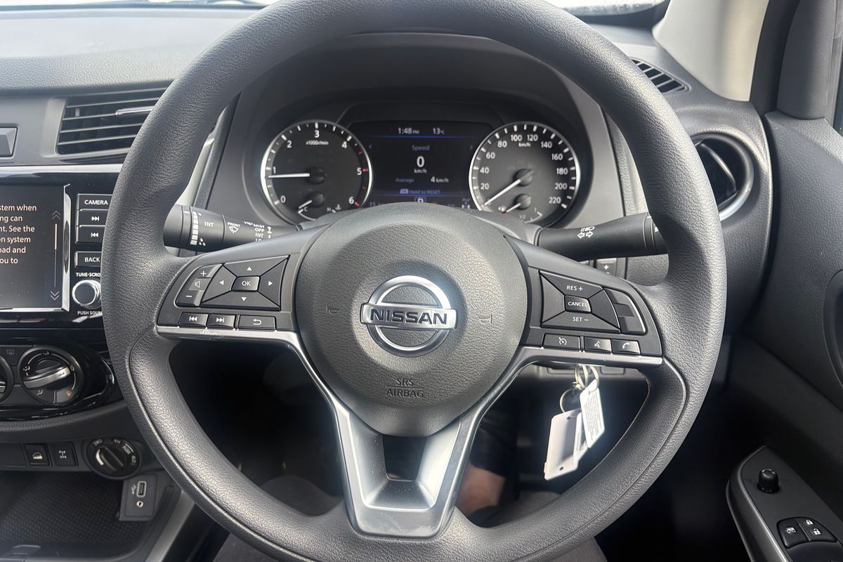2024 Nissan Navara SL D23 4X4