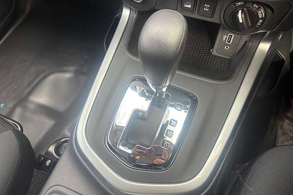 2024 Nissan Navara SL D23 4X4