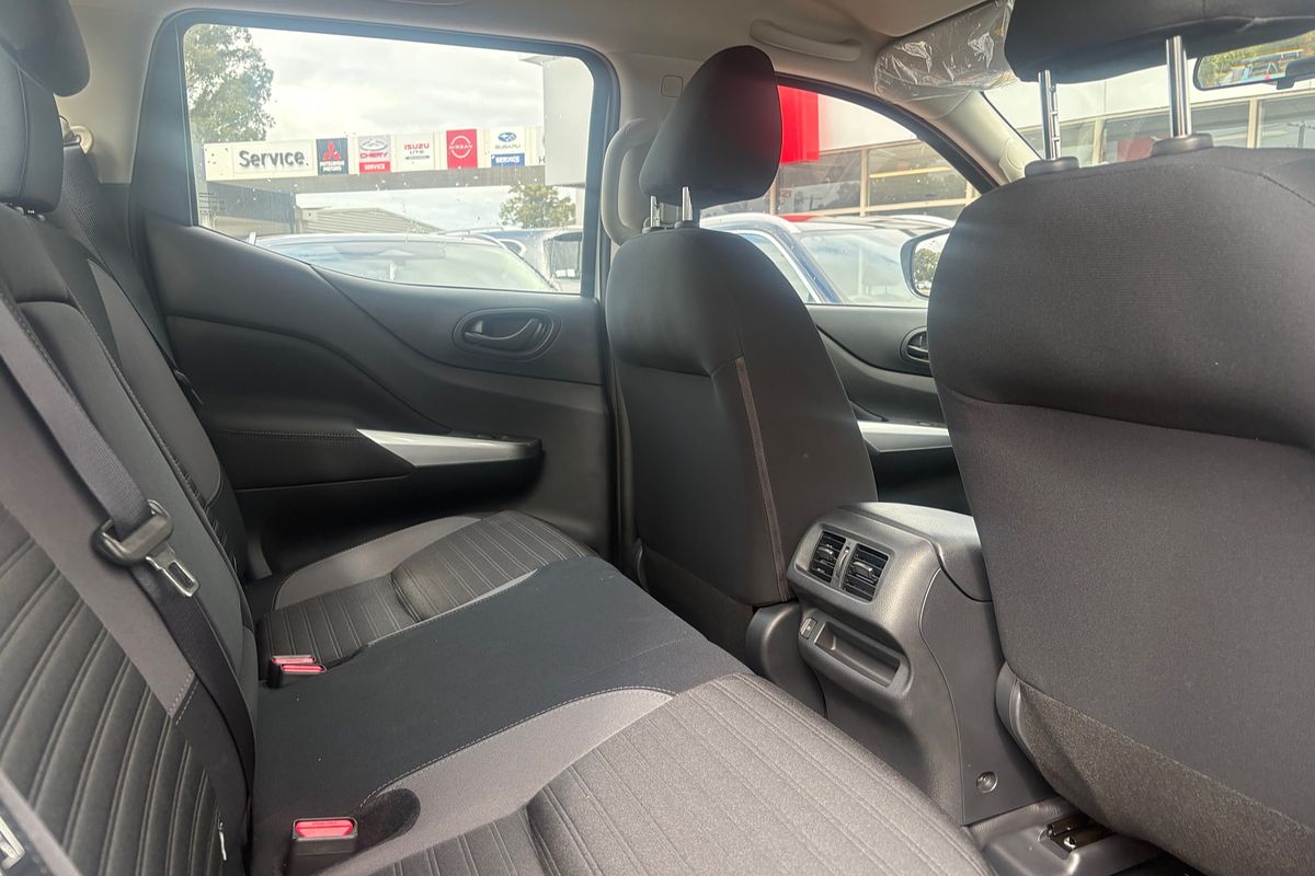 2024 Nissan Navara SL D23 4X4