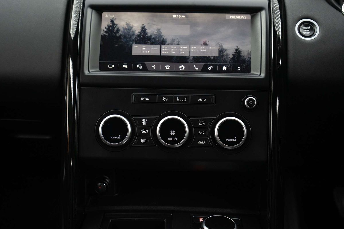 2018 Land Rover Discovery SD4 SE Series 5