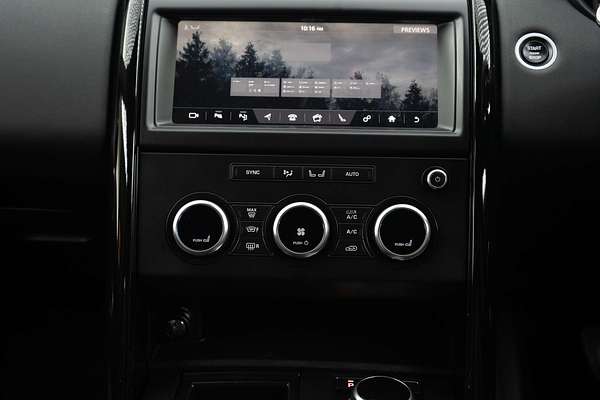 2018 Land Rover Discovery SD4 SE Series 5