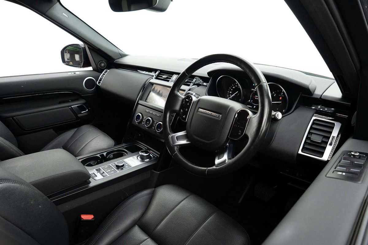 2018 Land Rover Discovery SD4 SE Series 5