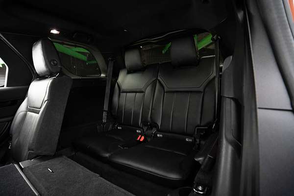 2018 Land Rover Discovery SD4 SE Series 5
