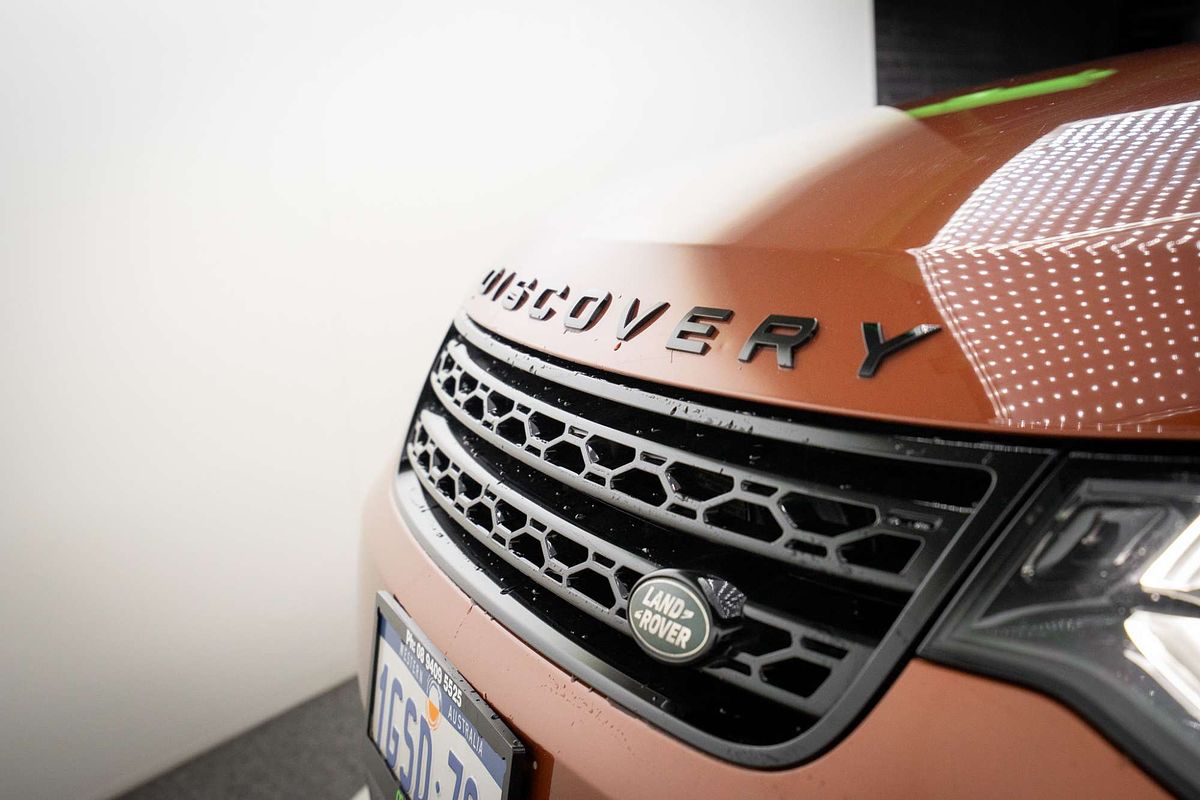 2018 Land Rover Discovery SD4 SE Series 5