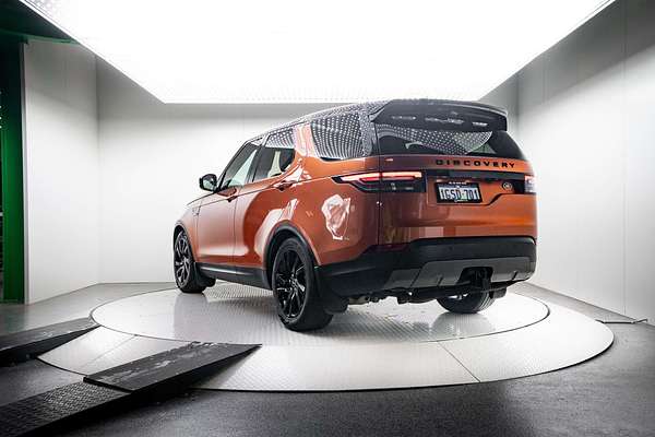 2018 Land Rover Discovery SD4 SE Series 5