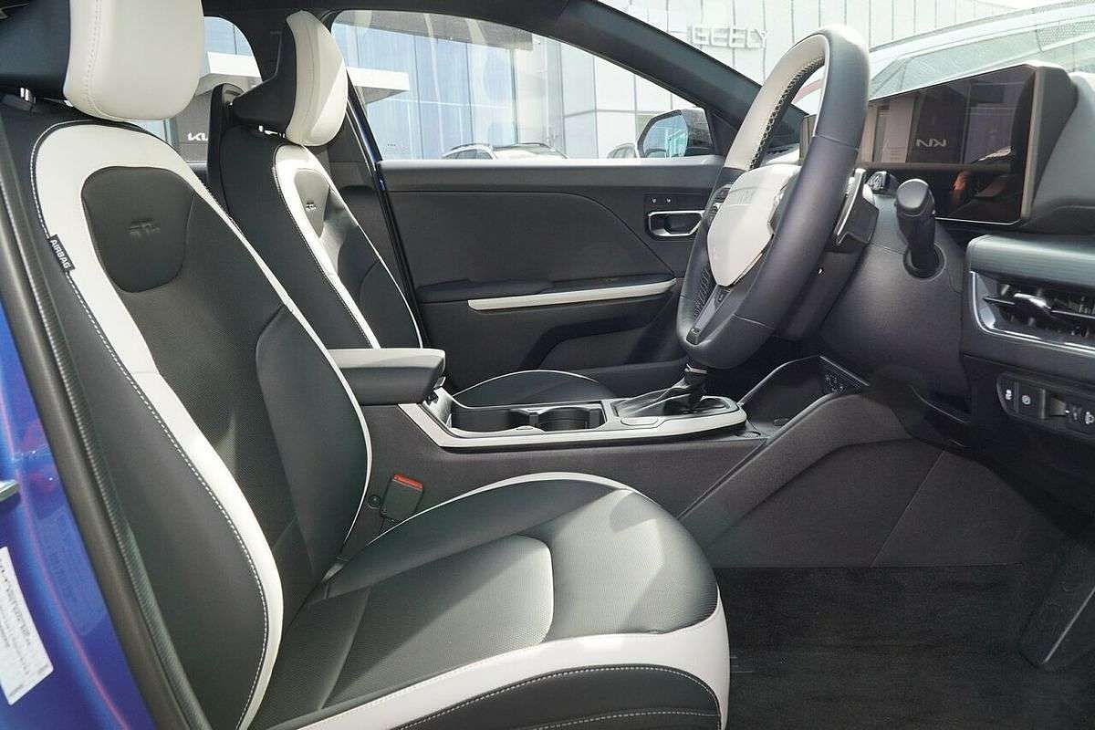 2025 Kia K4 GT-Line CL4m