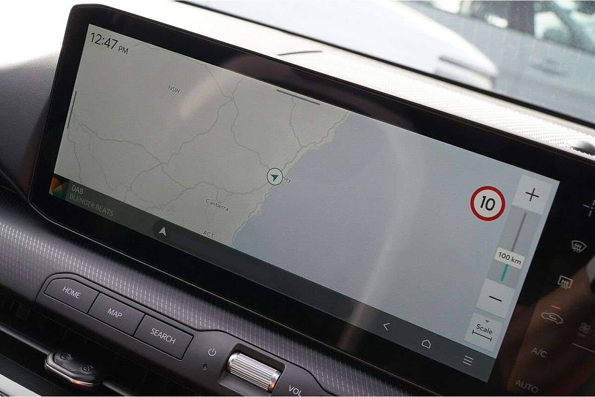 2025 Kia K4 GT-Line CL4m