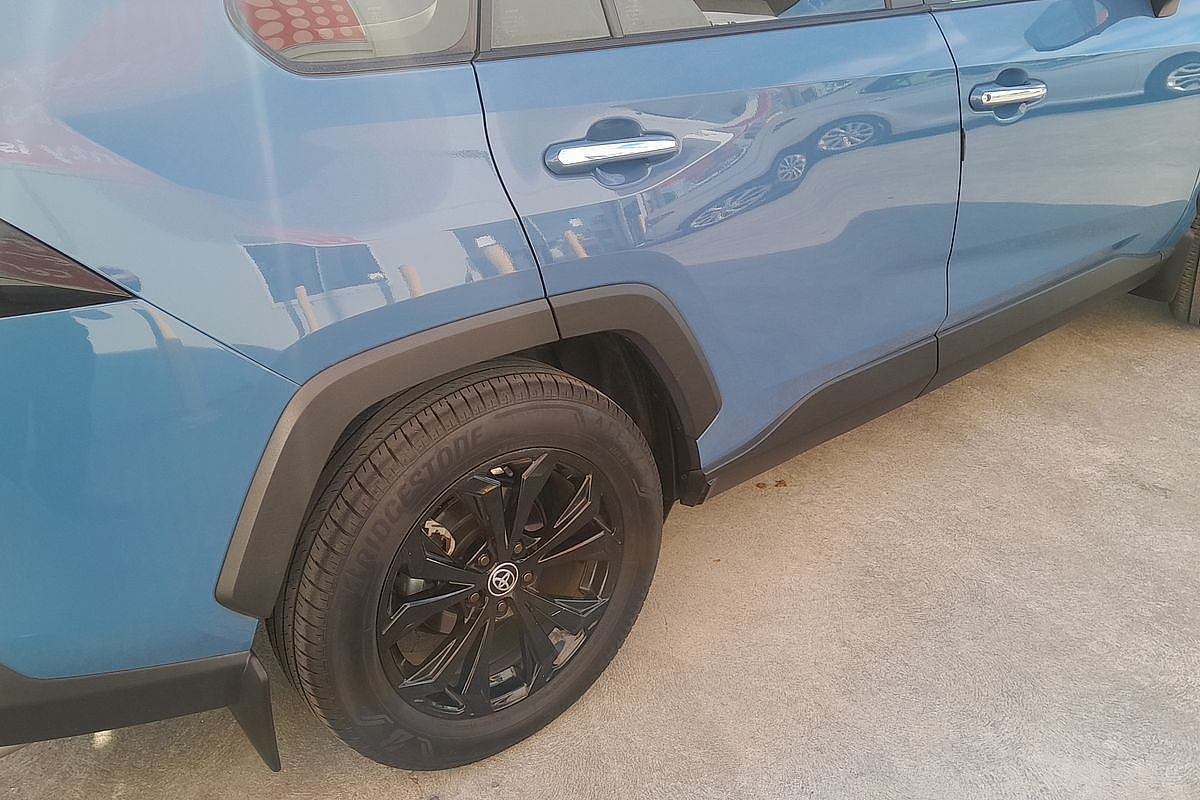 2023 Toyota RAV4 Cruiser AXAH54R