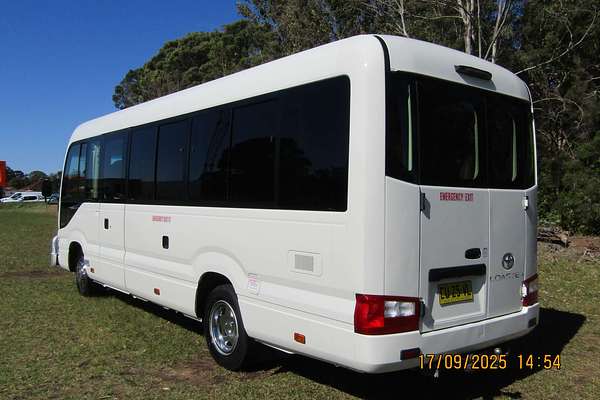 2019 Toyota Coaster Deluxe XZB70R