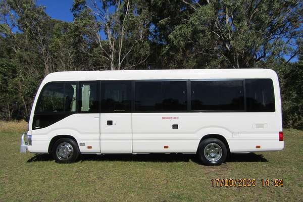 2019 Toyota Coaster Deluxe XZB70R