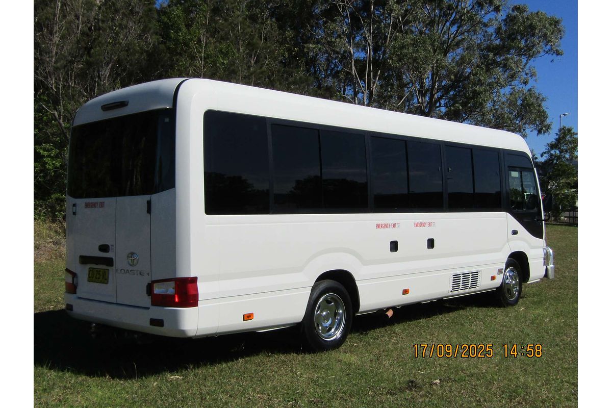 2019 Toyota Coaster Deluxe XZB70R