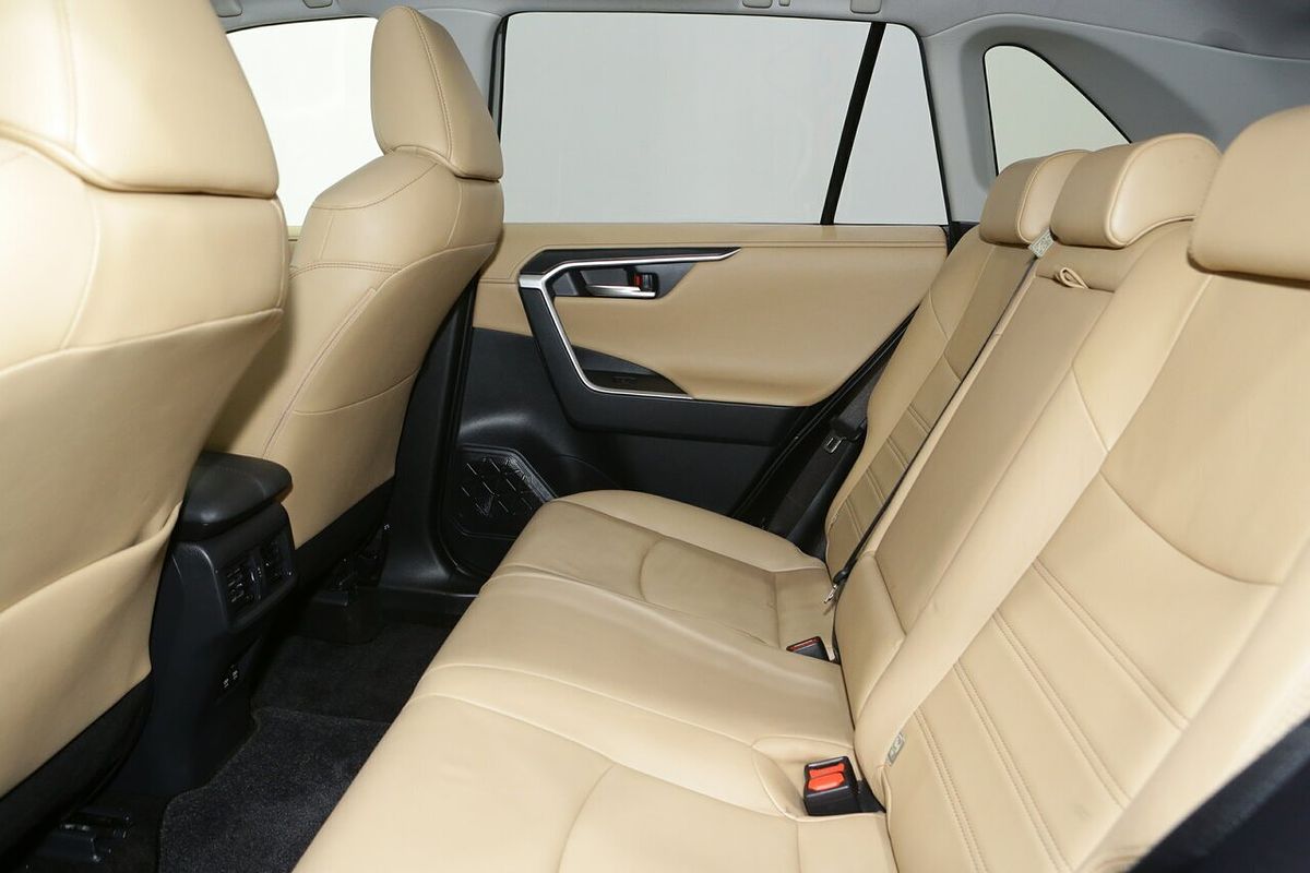 2019 Toyota RAV4 Cruiser MXAA52R