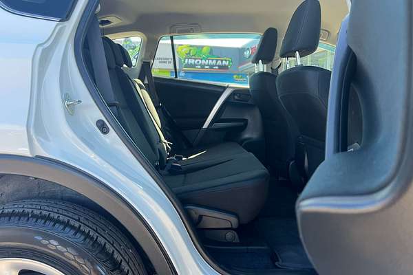 2018 Toyota RAV4 GX ASA44R