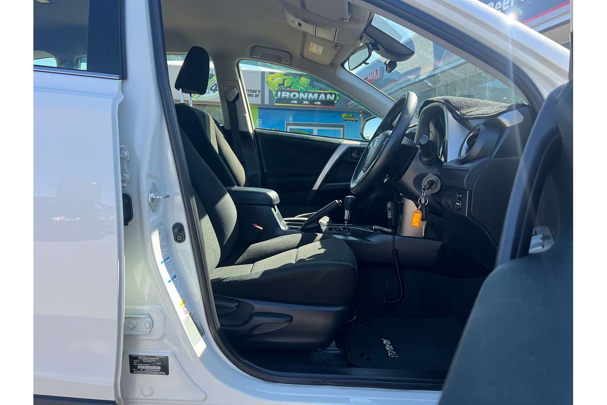 2018 Toyota RAV4 GX ASA44R