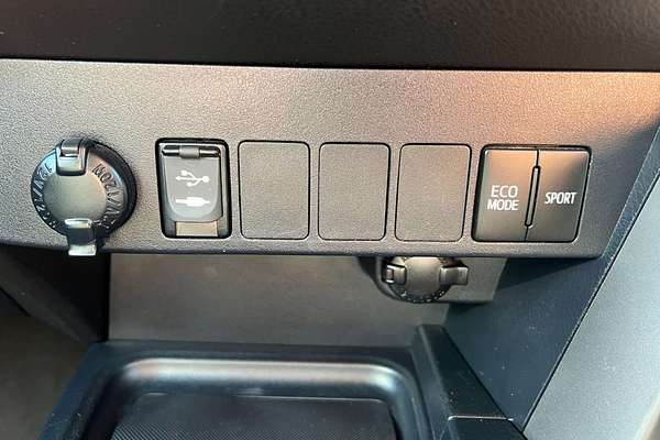 2018 Toyota RAV4 GX ASA44R