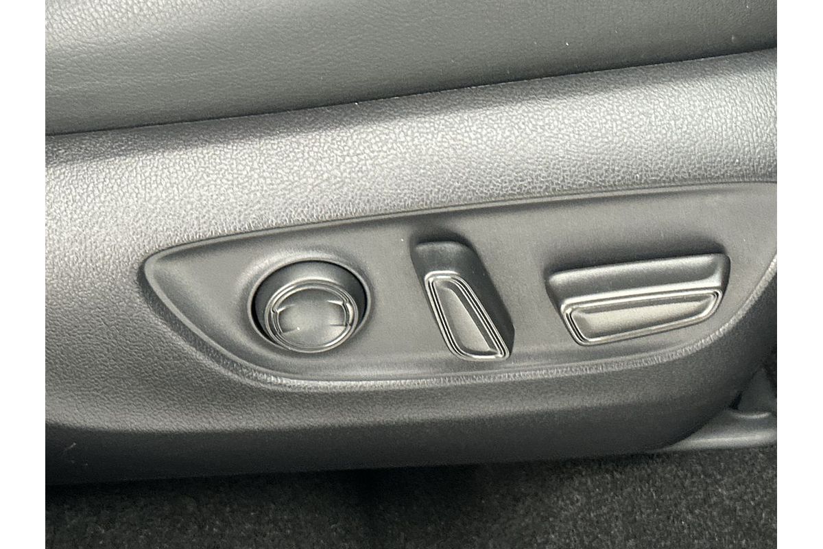 2023 Toyota RAV4 Cruiser AXAH54R