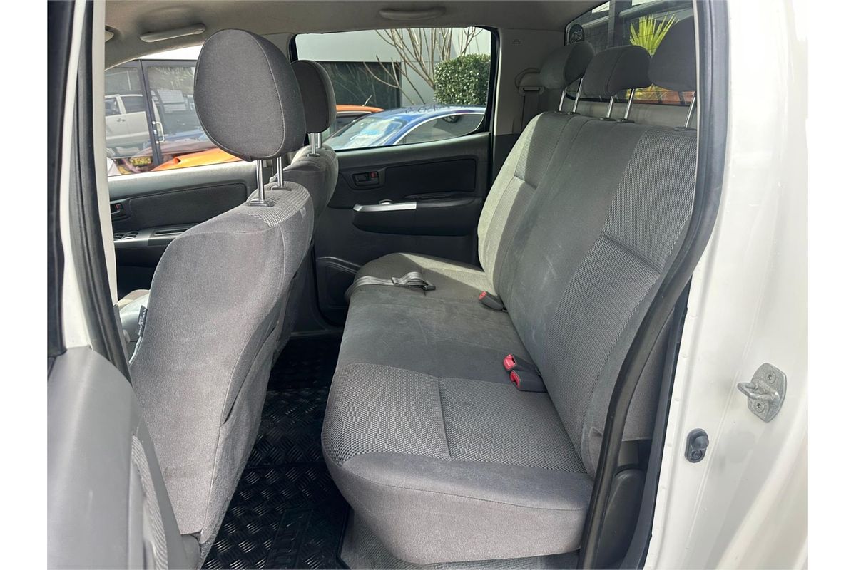 2011 Toyota Hilux SR KUN26R 4X4