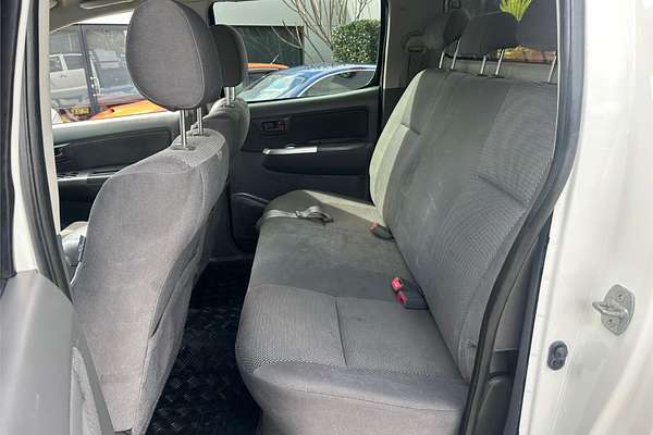 2011 Toyota Hilux SR KUN26R 4X4