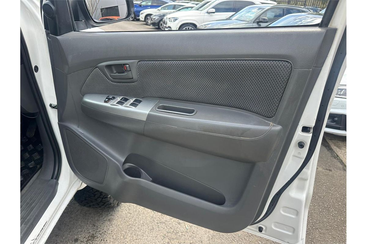 2011 Toyota Hilux SR KUN26R 4X4