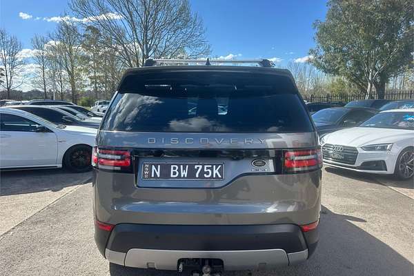 2017 Land Rover Discovery TD6 First Edition Series 5